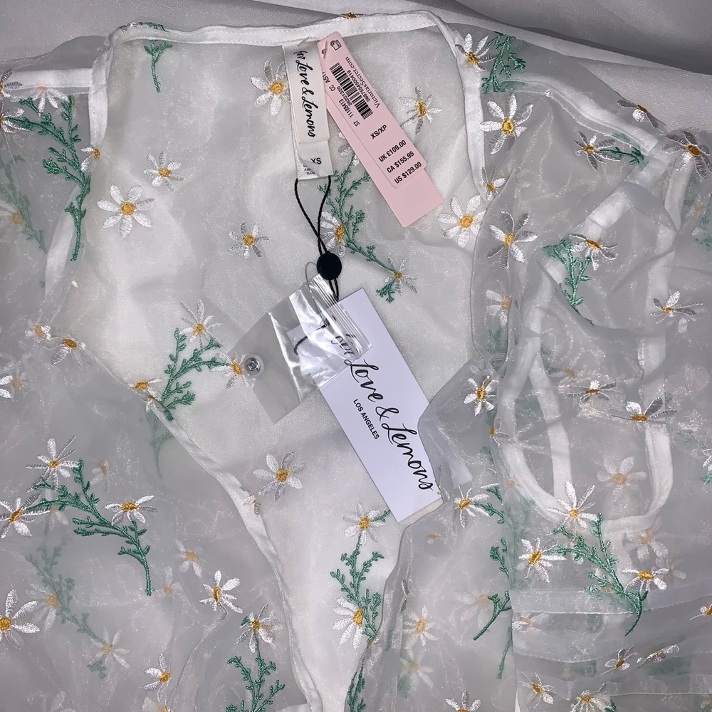 Lia Robe
For Love & Lemons - Picture 3 of 8